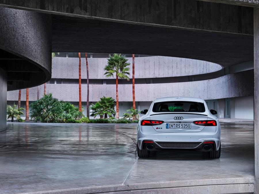  Audi RS5 Sportback (B9) 2019 года  (WW) (фото 6 из 56)